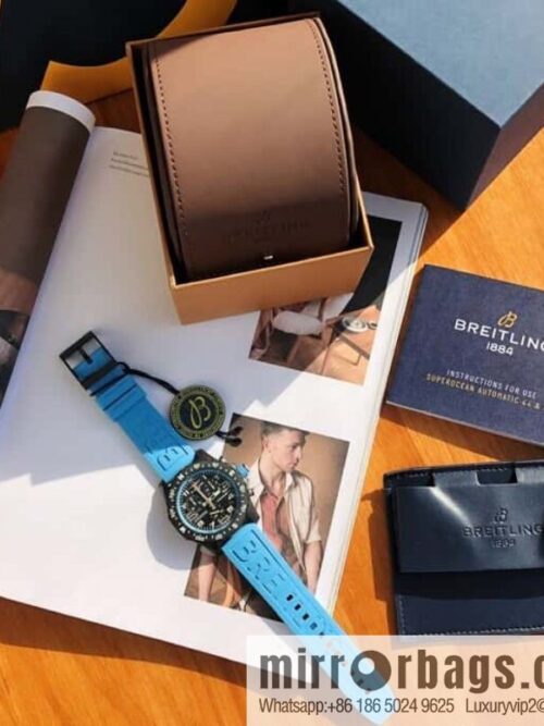 IMG_8711-800x800wtjnk1jqrsd38111_20250626050506.jpg Breitling All Carbon Fiber Chronograph