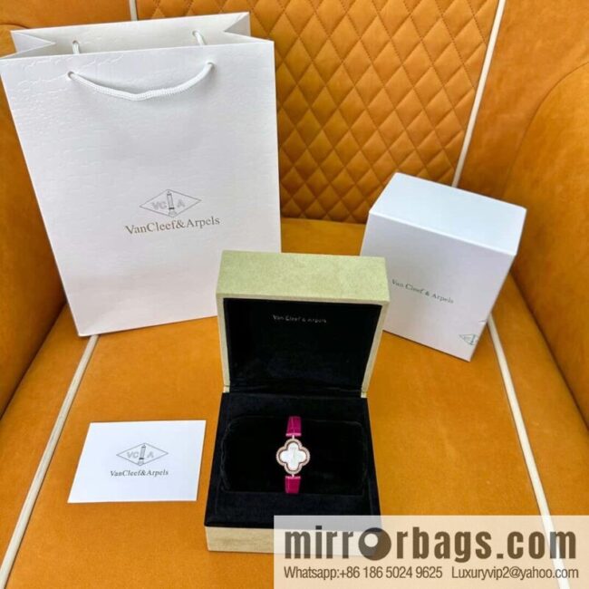 IMG_9289-800x800w5u4kj3rcnd26972_20250626004138.jpg Van Cleef & Arpels ALHAMBRA series, model: VCARO8WSOO original Swiss quartz movement of the same model