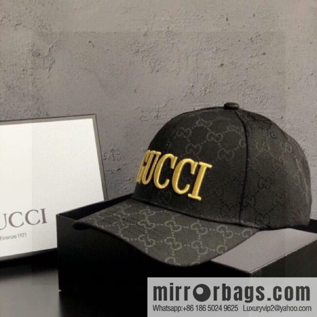 GUCCI Gucci simple atmosphere embroidered baseball cap
