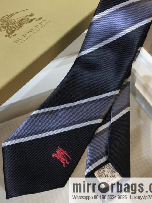 a1655992325042_7134-800x800ys1uw5pogpo74845_20250630170151.jpg Burberry 100% Top Jacquard Silk Striped Tie