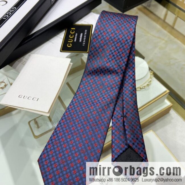 GUCCI Gucci 100% Top Jacquard Silk Clover Tie