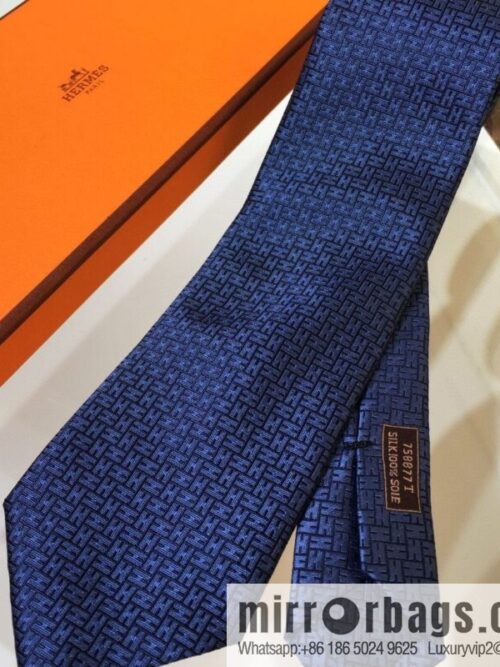 a1662559331348_0703-800x800setooiy1z0074583_20250630165013.jpg Hermes 100% Top Twill Silk H Jacquard Tie