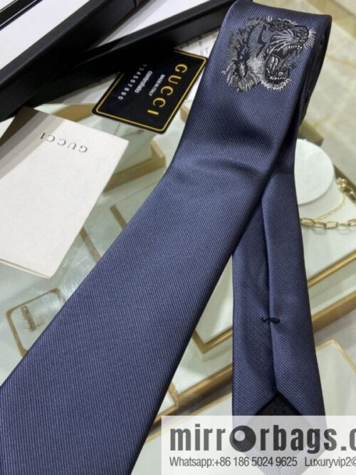a1665150659317_4765-800x800grfc1j5rcaz65907_20250630120229.jpg GUCCI Gucci 100% Top Jacquard Silk Tiger Tie