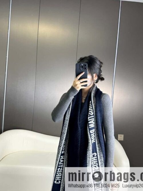 a1696688515225_7854-800x8001rv4ivamvcl45179_20250629233431.jpg DIOR Oblique Printed Double Sided Scarf