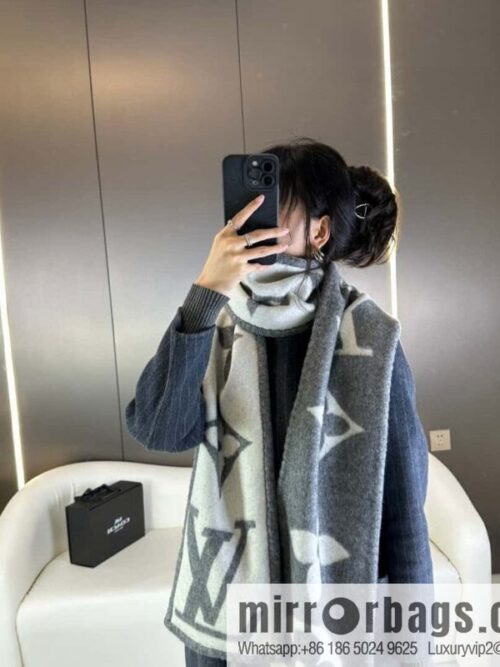 a1696776076492_6810-800x800ge14ja41qic44883_20250629233157.jpg LV wool knitted jacquard, classic pattern, cashmere scarf