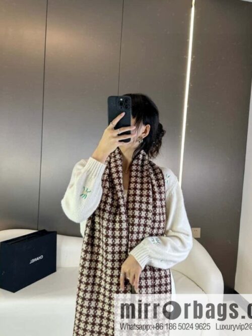 a1697209888815_6123-800x800lnkn50wzpev33455_20250626032255.jpg CHANEL 2023 Chanel new cashmere thousand bird grid scarf