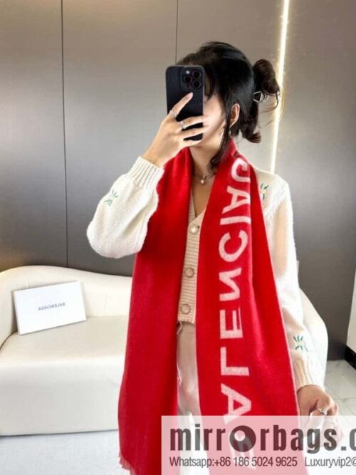 a1697382782893_6823-800x800e5jqej203x133131_20250626031814.jpg Balenciaga Balenciaga 2023 new cashmere scarf