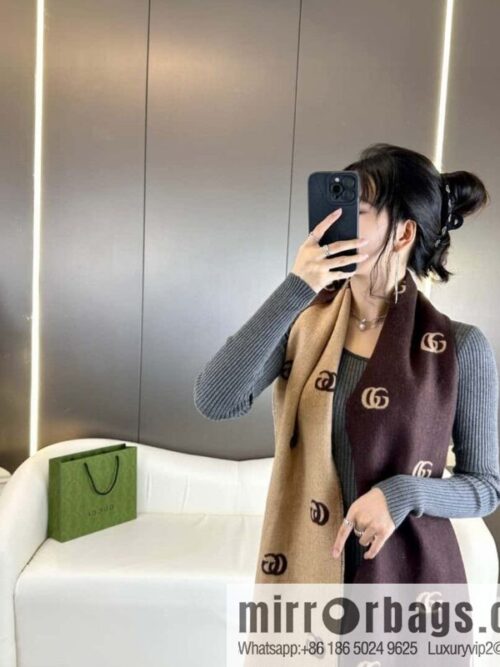 a1698161581782_6816-800x800xa5kkfleuo521982_20250625215721.jpg GUCCI 2023 new GG logo, the latest double-sided scarf