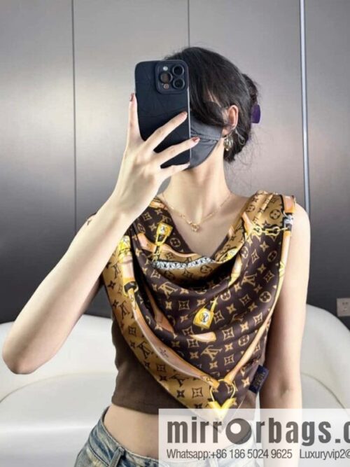 a1710253128885_1845-800x80010zv5rbtccy7267_20250625131328.jpg LV belt square towel M78666