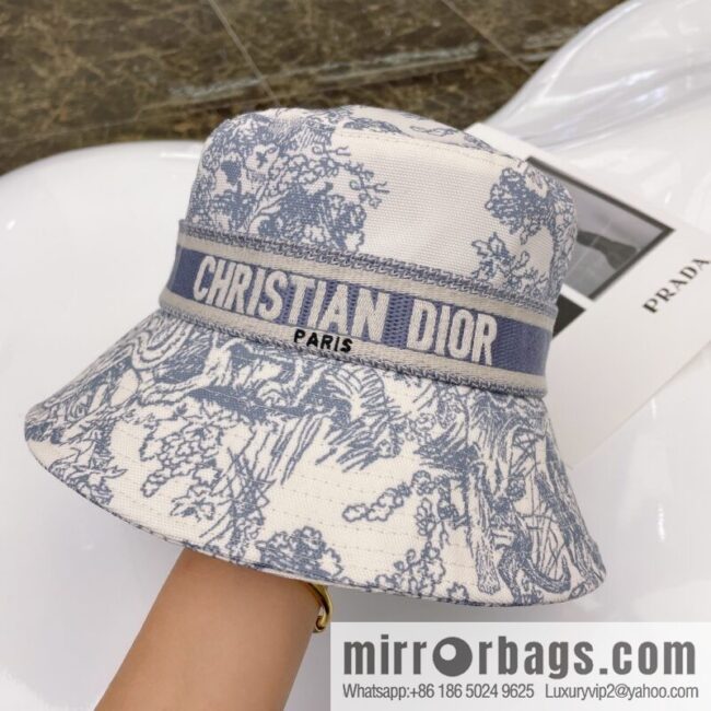 DIOR 2021 new counter synchronous printing bucket hat
