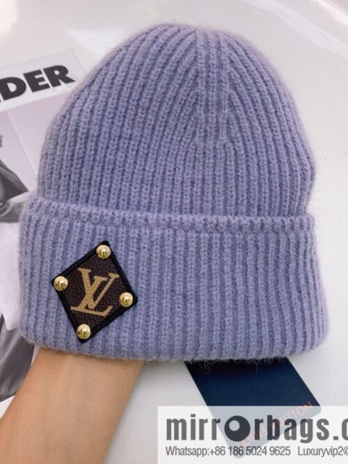 i1662100948_5362_4-800x800mkaxchnsscr75600_20250630175057.jpg LV Louis Vuitton autumn and winter wool knitted wool hat