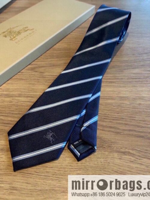 i1662388713_4116_1-800x800znlechx0lfs74604_20250630165111.jpg Burberry 100% Top Jacquard Silk Tie