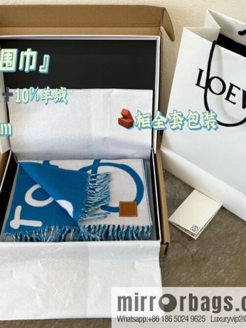 i1662965971_2985_0-800x800d4duq23hnfj74495_20250630164605.jpg LOEWE Unisex Graffiti Double Sided Scarf