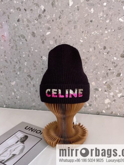 i1666080184_6556_0-800x8001iejtg3ebr375703_20250630175515.jpg CHANEL CHANEL sequined alphabet knitted wool hat