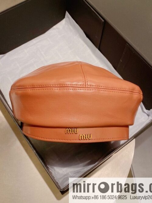 i1666283088_491_0-800x800ulwfsmjiv3i76278_20250630181743.jpg Miumiu 2022 autumn and winter new beret