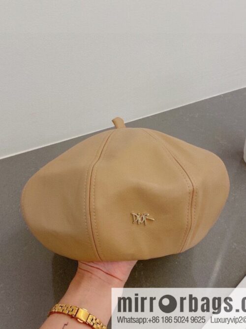 i1666452954_9730_0-800x800vpwi2ixehr375950_20250630180438.jpg Dior 2022 spring and autumn new beret