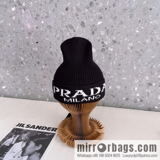 i1666674123_4599_0-800x800wbqc3ufpugb75538_20250630174633.jpg Prada official website latest wool-blend knitted hat