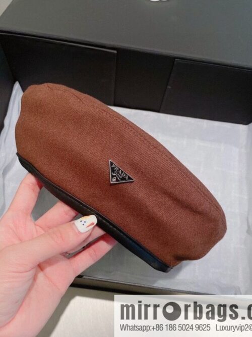 i1666717091_1126_7-800x8001fclxprwtru75736_20250630175633.jpg Prada 2022 autumn and winter new wool beret