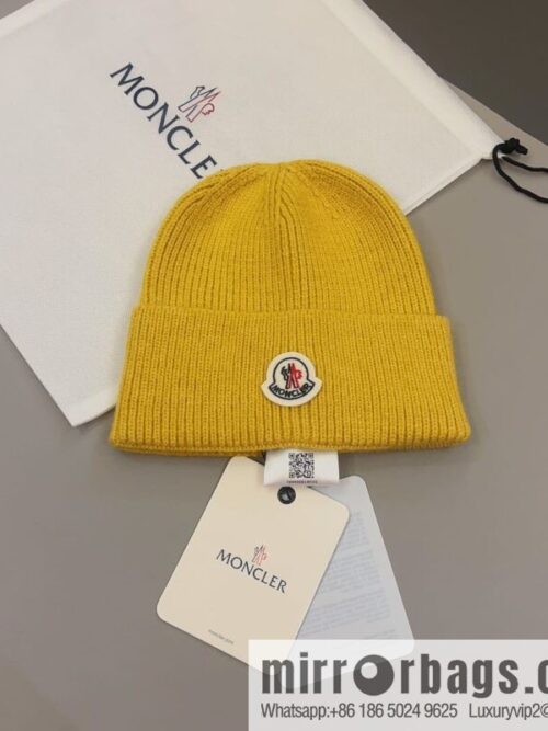 i1669353154_60_1-800x800irr4bcoau5546975_20250629234926.jpg Moncler Color Unisex Knitted Hat
