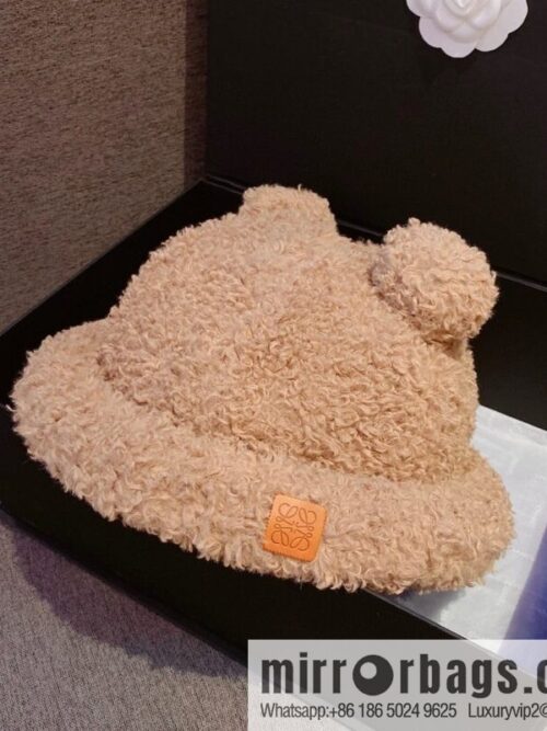 i1669391855_9546_0-800x8002fcwnmjdpfl57657_20250630012527.jpg LOEWE 2022 autumn and winter new lamb wool bucket hat