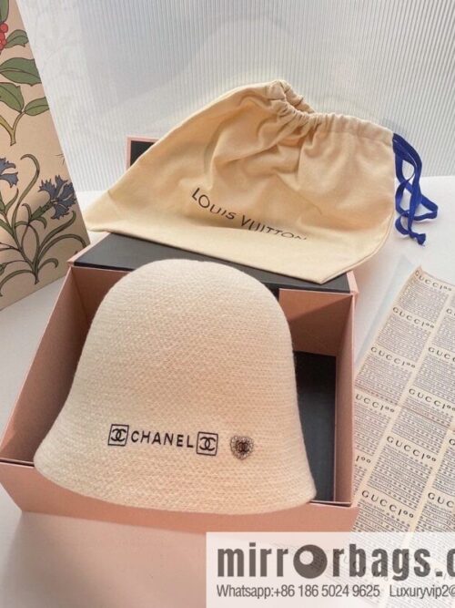 i1669561955_3147_0-800x800zpt32bgynbp57370_20250630012228.jpg Chanel 2022 autumn and winter new wool bucket hat