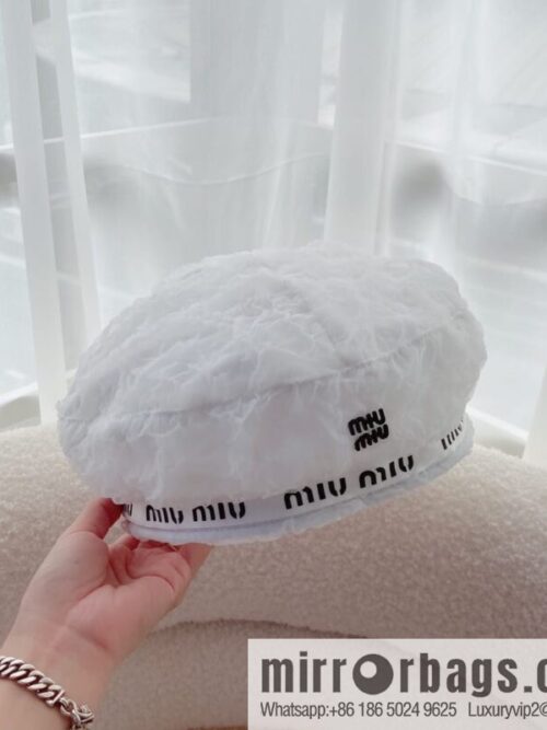 i1669826676_3686_0-800x80042sdjug1vyn57310_20250630012151.jpg Miumiu autumn mesh fabric beret