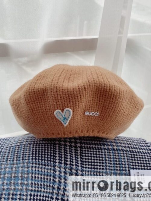 i1669827257_6540_0-800x800doez1gevycn57243_20250630012111.jpg Gucci Gucci 22 years old new knitted beret