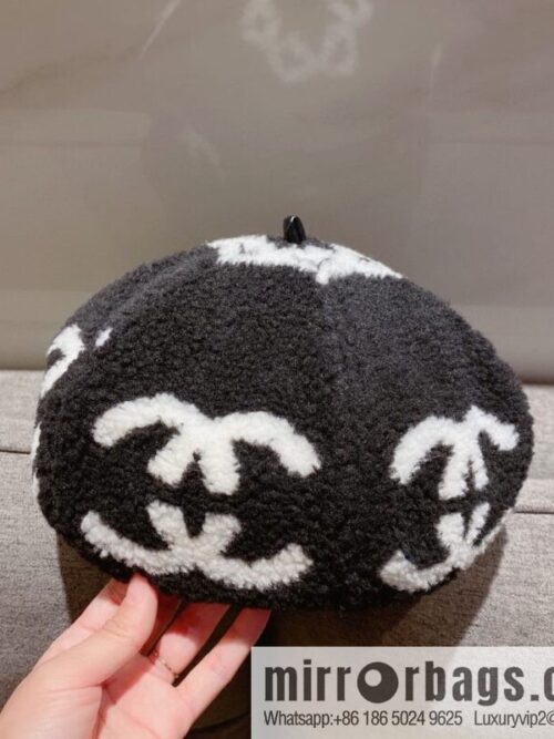 i1670087629_3124_3-800x800bavm55f5xmk57143_20250630012007.jpg Chanel 2022 autumn and winter new lamb wool beret