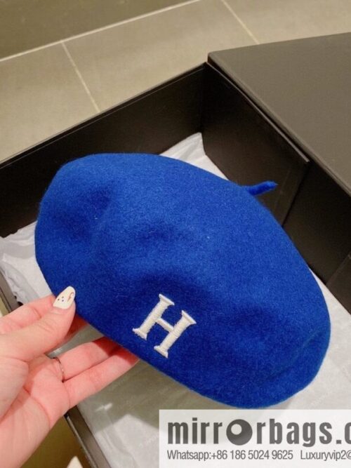i1670603652_8311_2-800x800ohb3pdcwwxb47188_20250629235108.jpg HERMES new beret for autumn and winter 2022