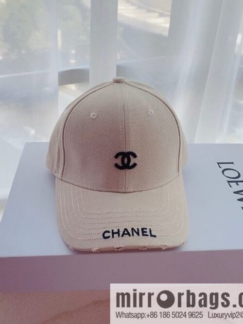 i1672420438_7067_1-800x800a1fvksz0ebm46503_20250629234515.jpg Chanel Chanel Autumn Unisex Cap