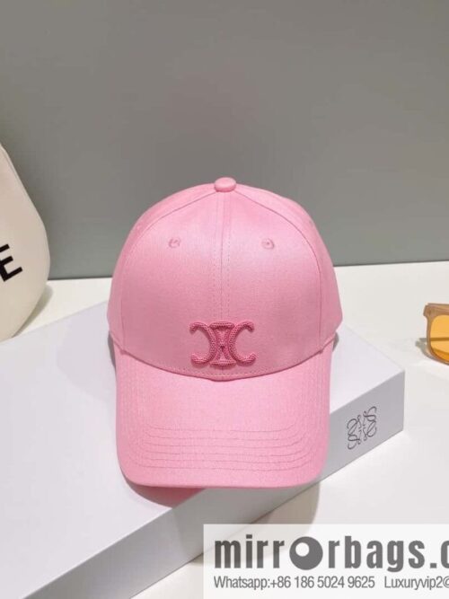 i1677379919_9342_0-800x800tw4gyfktj4f24178_20250625230801.jpg CELINE Spring 2023 New Simple Baseball Cap