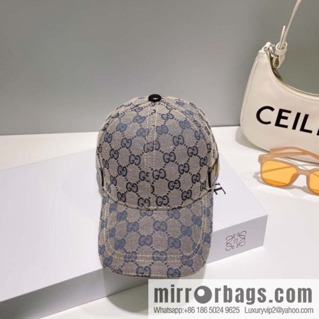 GUCCI Gucci Original Canvas Classic Baseball Cap