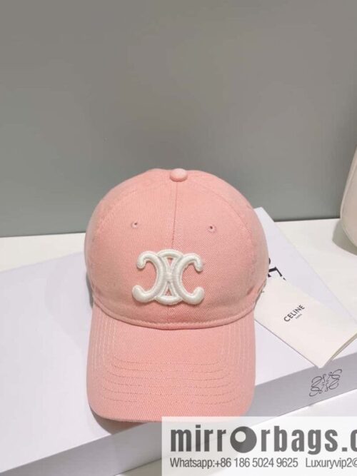 i1678251295_2677_0-800x800144jbiq2ebn24089_20250625230405.jpg CELINE Spring/Summer 2023 New Unisex Baseball Cap