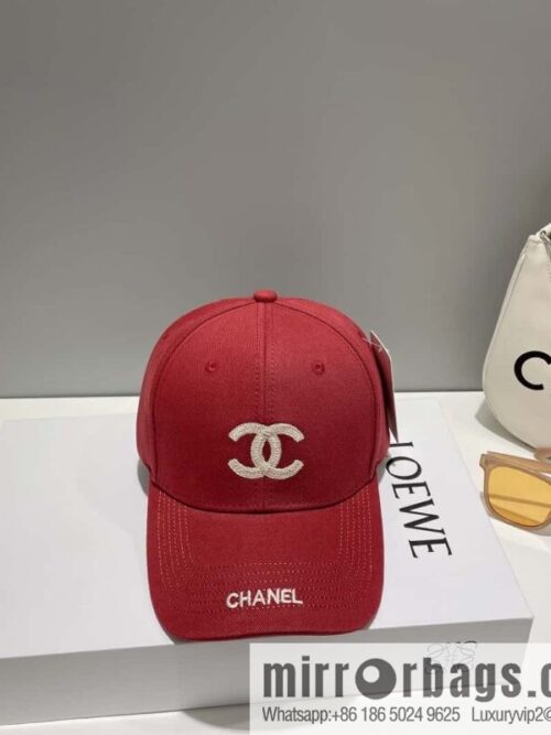 i1680405726_9770_0-800x8004d0bxvdqvg010964_20250625153006.jpg Chanel\'s new simple embroidered logo baseball cap