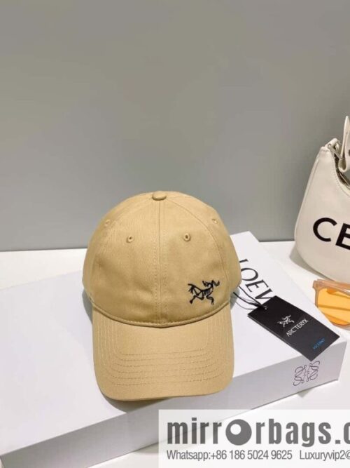i1684123062_145_0-800x800t3scutkxwpa24009_20250625230154.jpg Arcteryx Archaeopteryx new embroidered baseball cap
