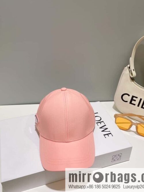 i1687838322_6363_0-800x8002auhzwr4en34282_20250625031147.jpg PRADA PRADA Side Triangle Label Baseball Cap