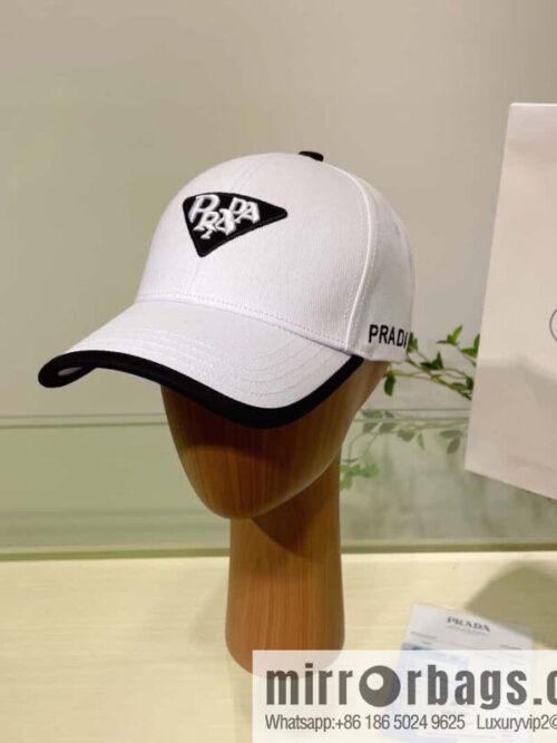 i1689828889_1536_0-800x8000wkgthlctoc11290_20250625154801.jpg PRADA Prada new embroidered classic triangular label street cotton baseball cap