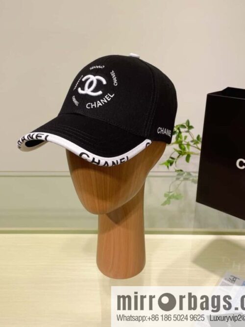 i1689829002_4240_0-800x800otaxdv2gocg11279_20250625154701.jpg Chanel\'s new simple embroidered logo baseball cap