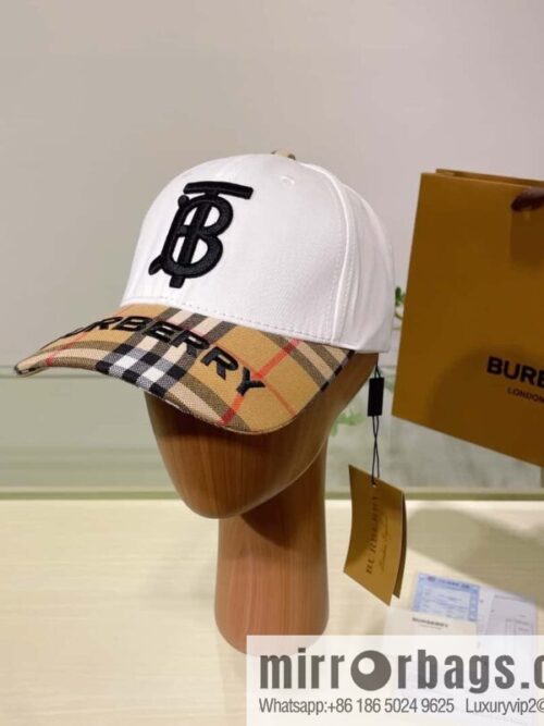 i1689997149_7058_0-800x800xiyx04vwepd11049_20250625153423.jpg Burberry Burberry three-dimensional embroidery original baseball cap