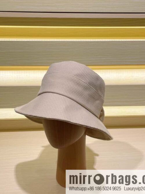 i1691723793_6515_0-800x800vk4zjaiytpr4056_20250625030931.jpg YSL Saint Laurent autumn and winter new bucket hat