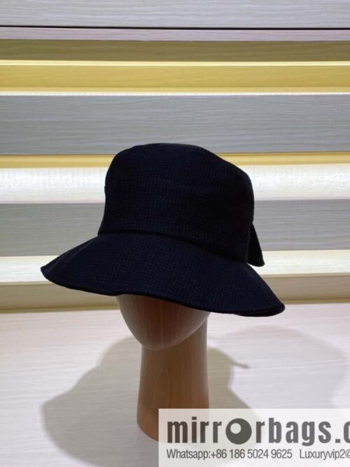 i1691723827_6308_0-800x800eceb2ji0hua4045_20250625030924.jpg YSL Saint Laurent autumn and winter new bucket hat