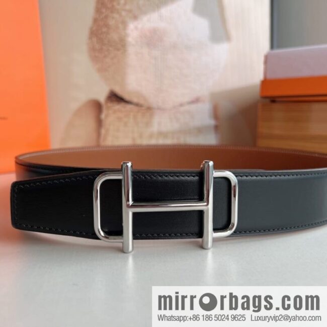 Hermes Hermes, the latest bottom leather at the counter, men\'s double-sided leather belt 38mm
