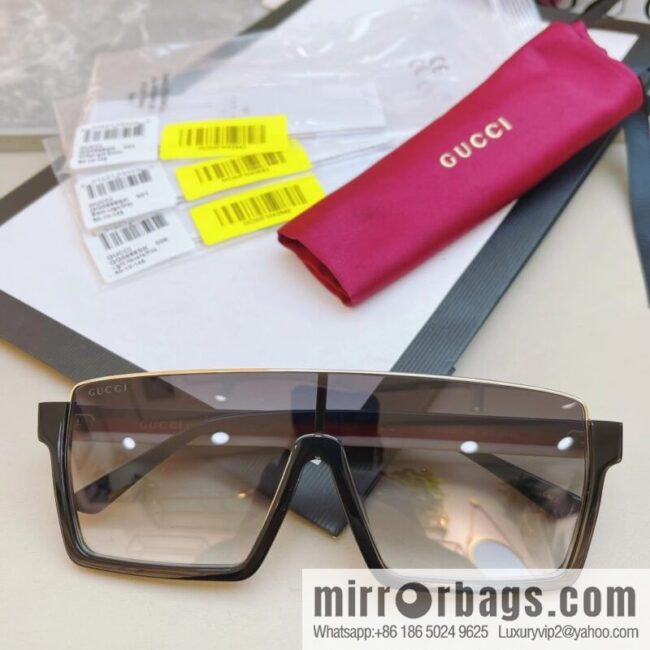GUCCI Gucci\'s new half-frame one-piece sunglasses