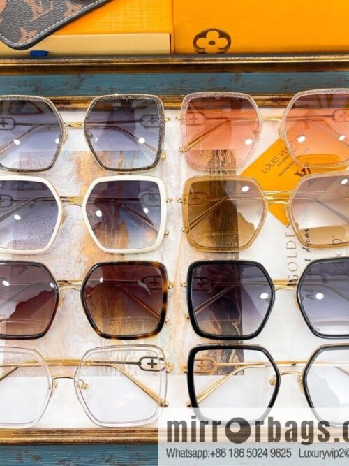 wsxc1672929769075_8-800x800f3wvxcdnkao46045_20250629234111.jpg LV Louis Vuitton Square Unisex Sunglasses