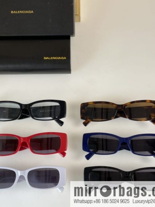 wsxc1675175263100_8-800x800txuudsoh0b445595_20250629233749.jpg BACLENCIAGA Balenciaga Classic Style Sunglasses