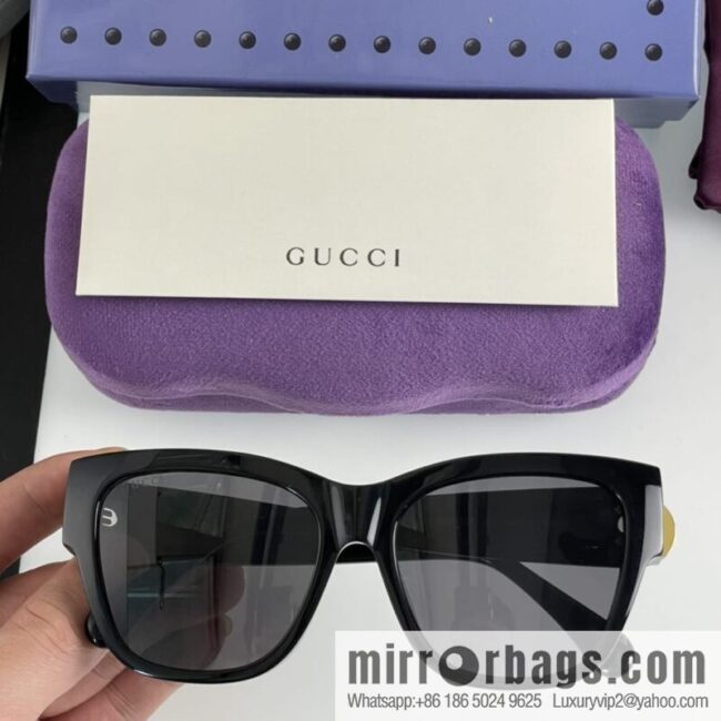 GUCCI Gucci box unisex sunglasses