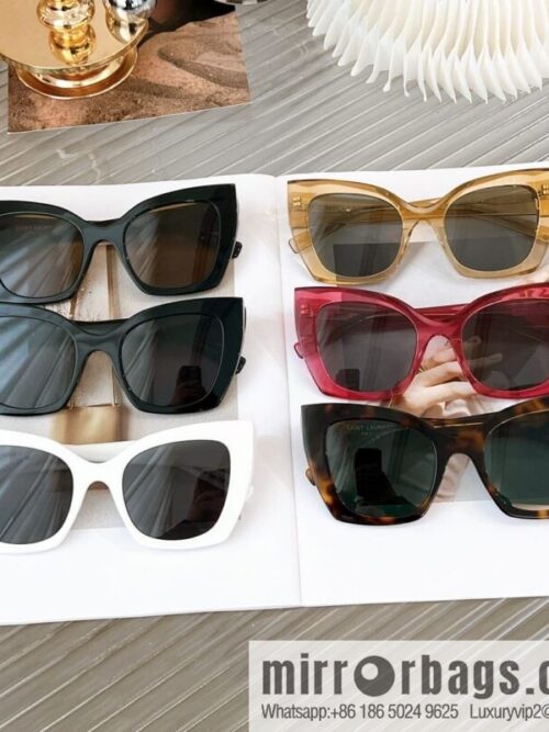 wsxc1675770175589_8-800x800dkrg5wmy4or35200_20250626035604.jpg SAINT LAURENT Saint Laurent Large Frame Unisex Sunglasses