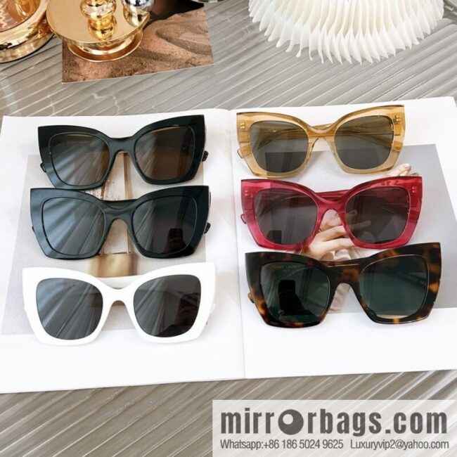 SAINT LAURENT Saint Laurent Large Frame Unisex Sunglasses