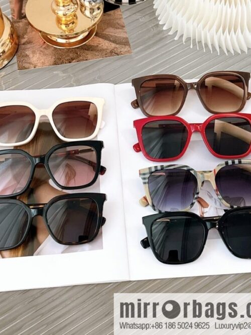 wsxc1675866680502_8-800x800vmkpgtzlo1f35093_20250626035403.jpg Burberry Burberry Square Unisex Sunglasses