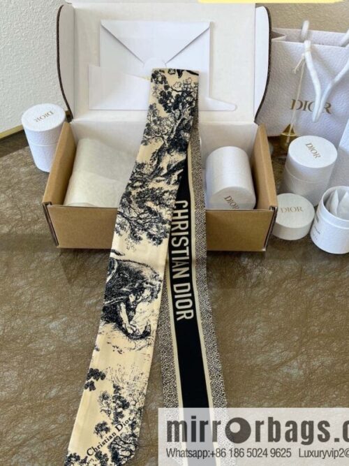 wsxc1679320117691_0-800x800fl1kcuvwgfk65484_20250630114517.jpg Dior twilly Sauvage Zooey print headband